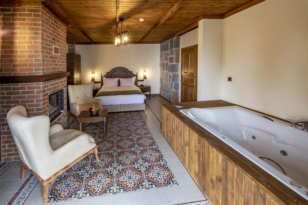 Twin Suite
