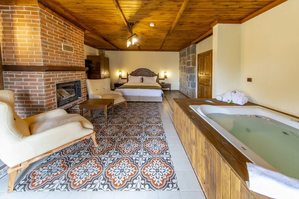Twin Suite