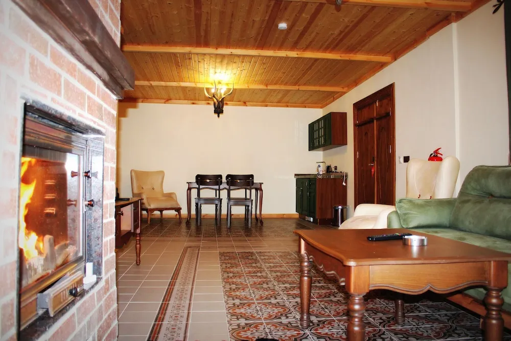 Vip Villa J
