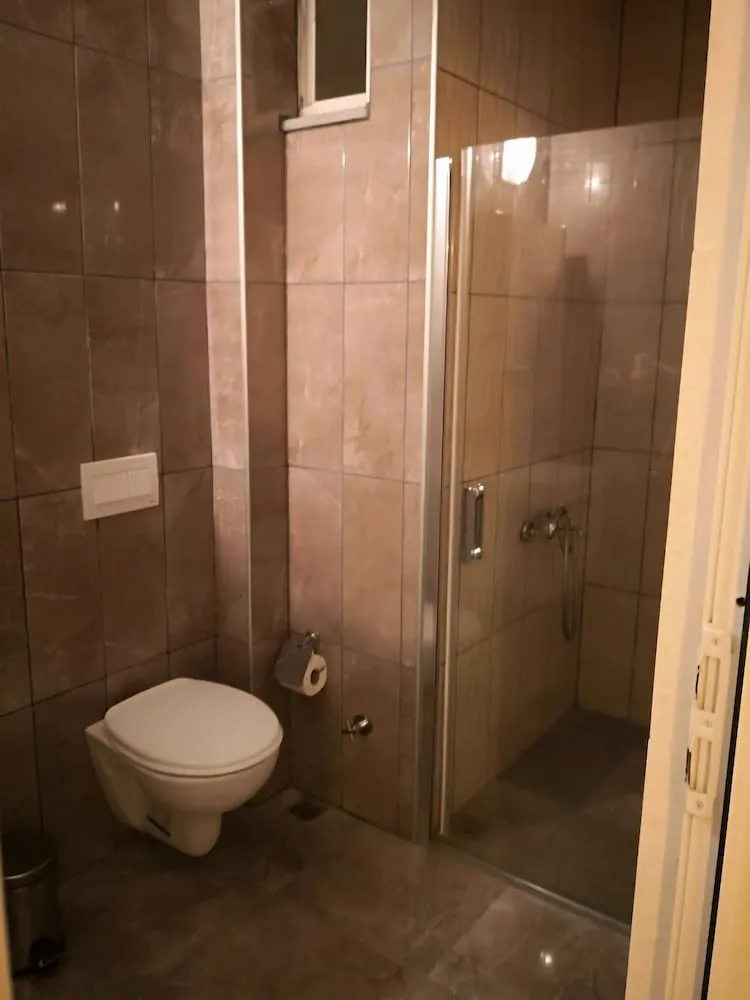 Standard Üç Kişilik Oda