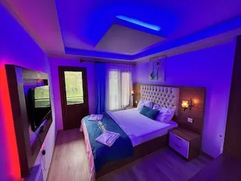 Asell Suite
