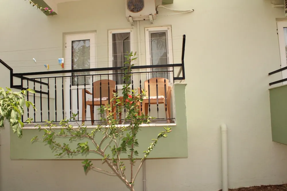 Standard Üç Kişilik Oda