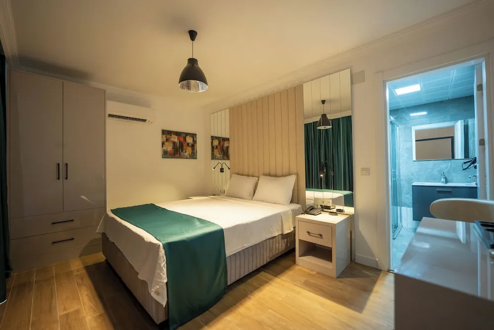 Panoramic Tek Büyük Yataklı Oda, Denize Bakan