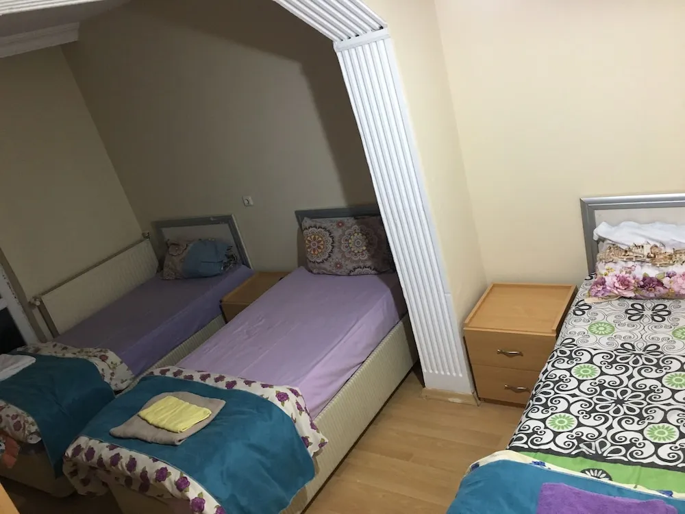 Standard Üç Kişilik Oda