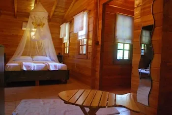 Portalimo Lodge Hotel - Adult Only +12