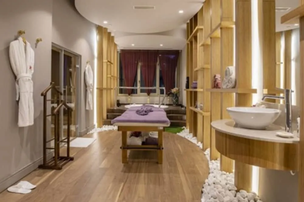 Royal Residence
