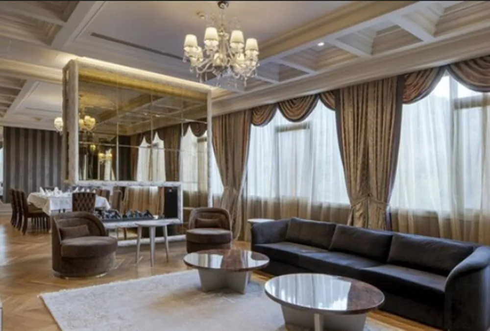 Royal Residence