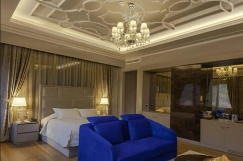 Royal Residence