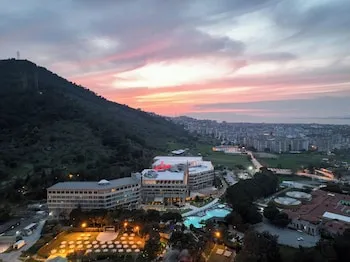 Kaya İzmir Thermal And Convention