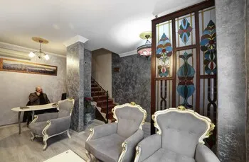 Serenity Hotel