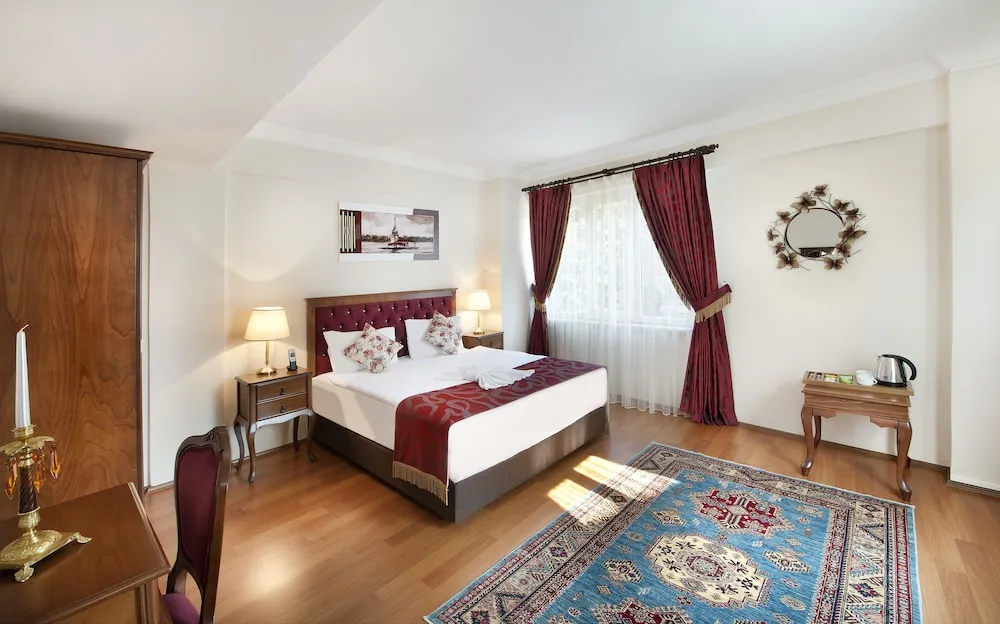 Deluxe Family Suite