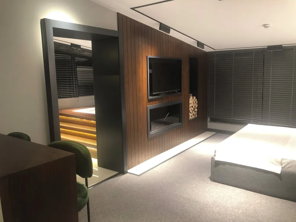 Exclusive Stüdyo Süit, Sigara İçilebilir