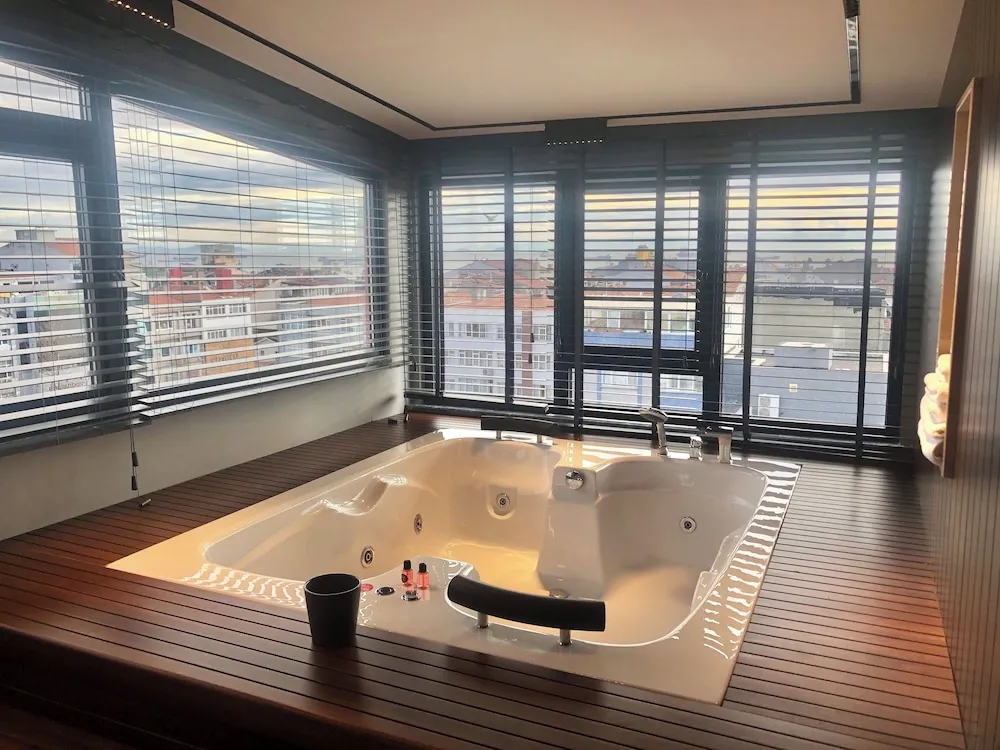 Exclusive Stüdyo Süit, Sigara İçilebilir
