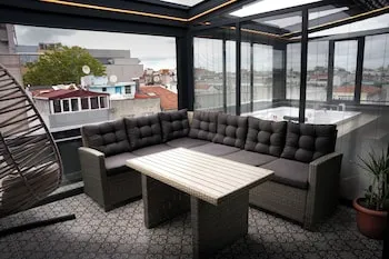 Zeytin Hotel