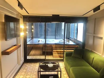 Zeytin Hotel