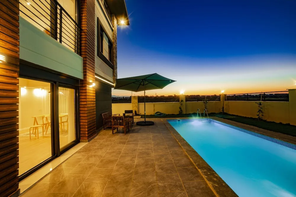 Comfort Villa, 3 Yatak Odası, Sigara İçilmez, Bahçeli