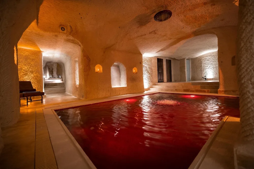 Interior Pool Suite