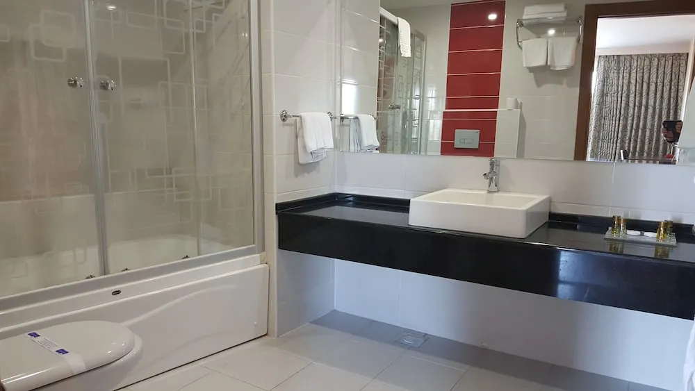 Deluxe Stüdyo Süit