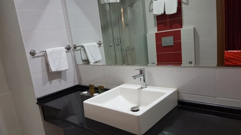 Deluxe Stüdyo Süit