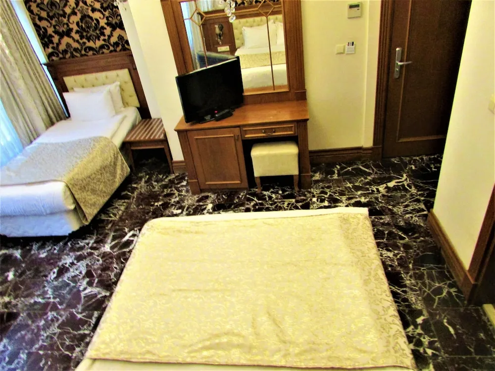Standard Üç Kişilik Oda