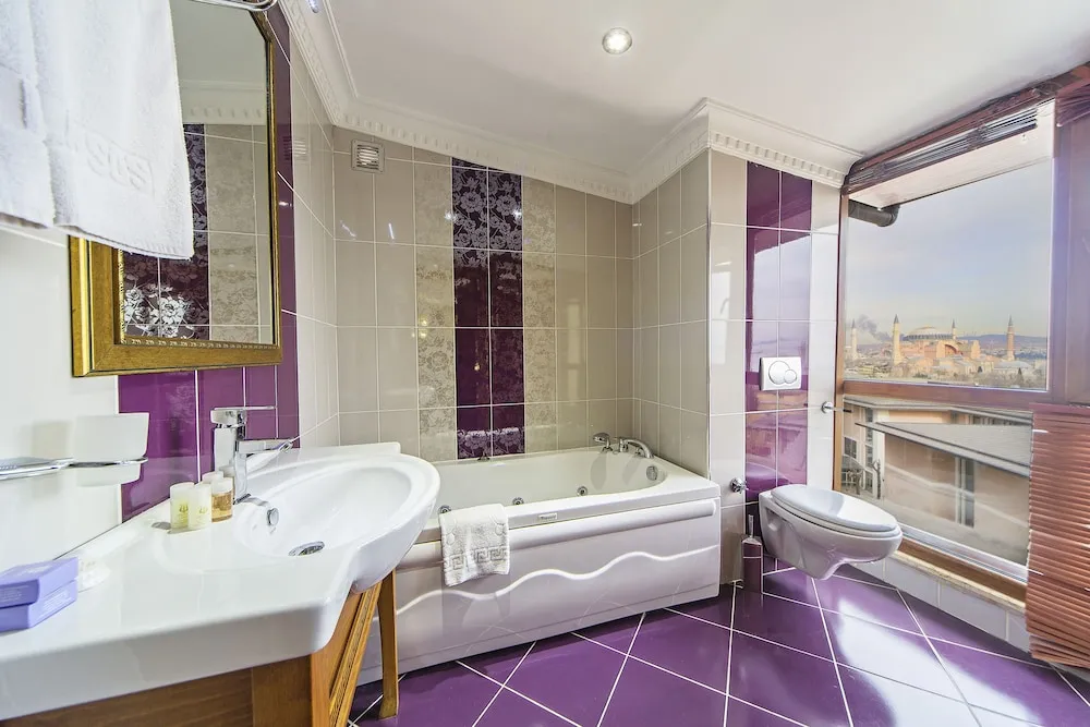 King Suite with Blue Mosque & Haghia Sophia View