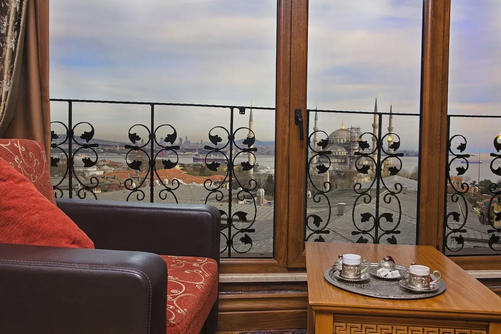 King Suite with Blue Mosque & Haghia Sophia View