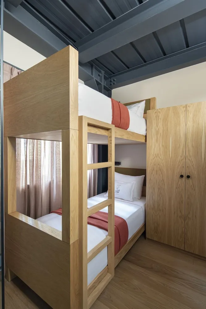 Elite Apart Daire, 2 Yatak Odası, Danışma, Deniz Manzaralı