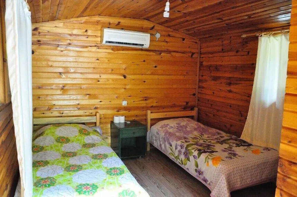 Bungalov (Triple)