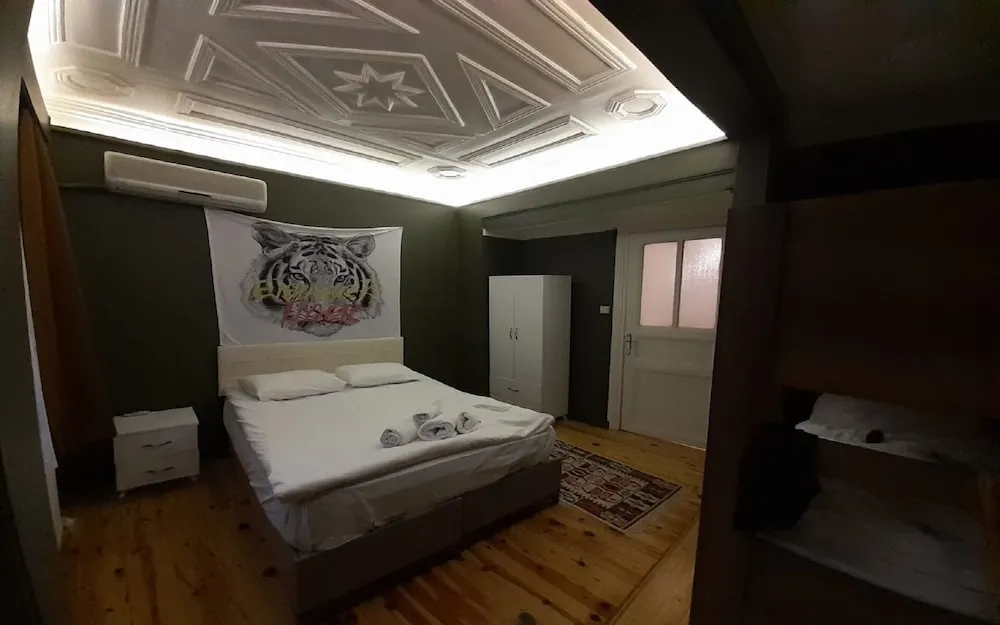 Deluxe Tek Büyük veya İki Ayrı Yataklı Oda