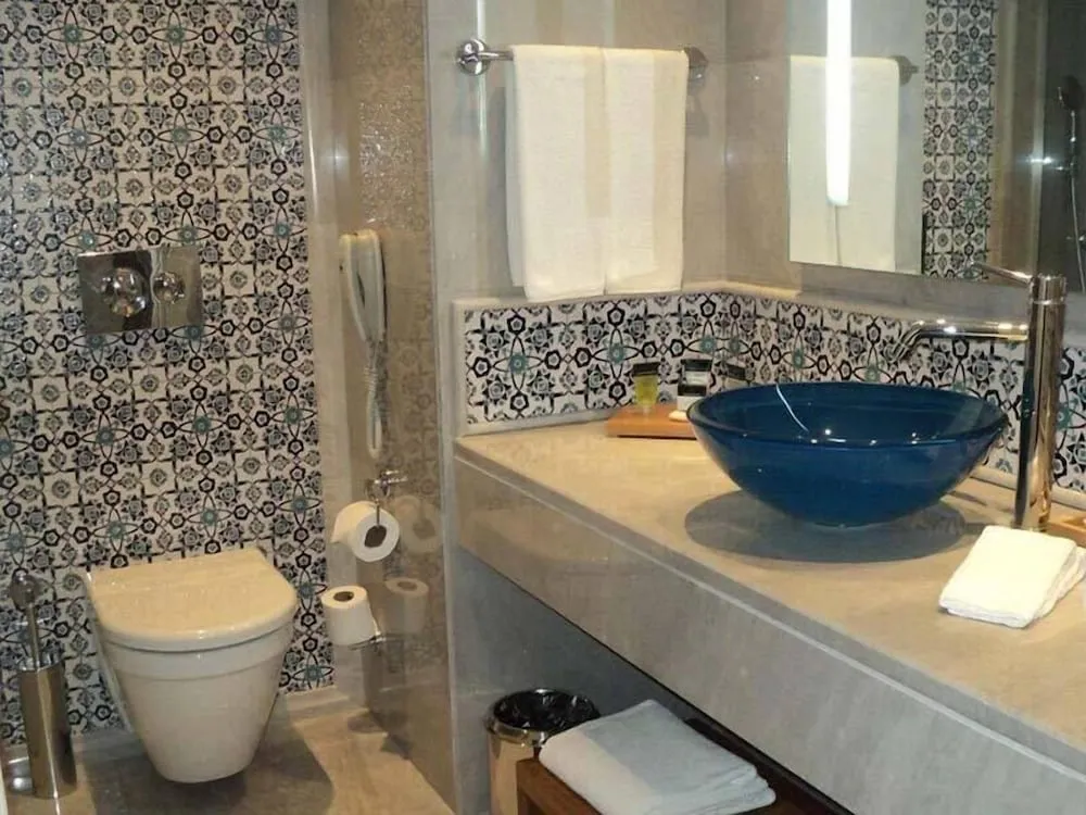 Standard Oda, Havuz Kullanımı