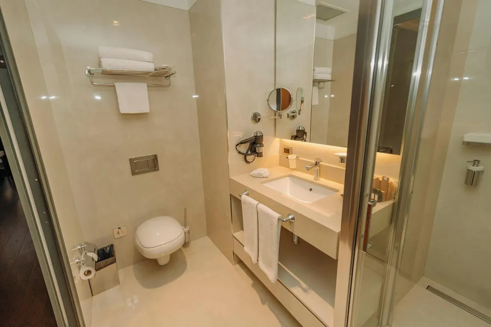Superior Tek Büyük Yataklı Oda, 1 Yatak Odası, Balkon