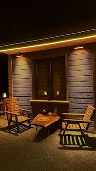 Dora Suit Bungalov