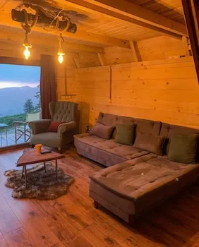 Dora Suit Bungalov