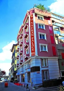 Le Safran Palace