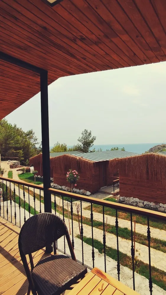 Comfort Ağaç Ev, Balkon, Bahçe Manzaralı