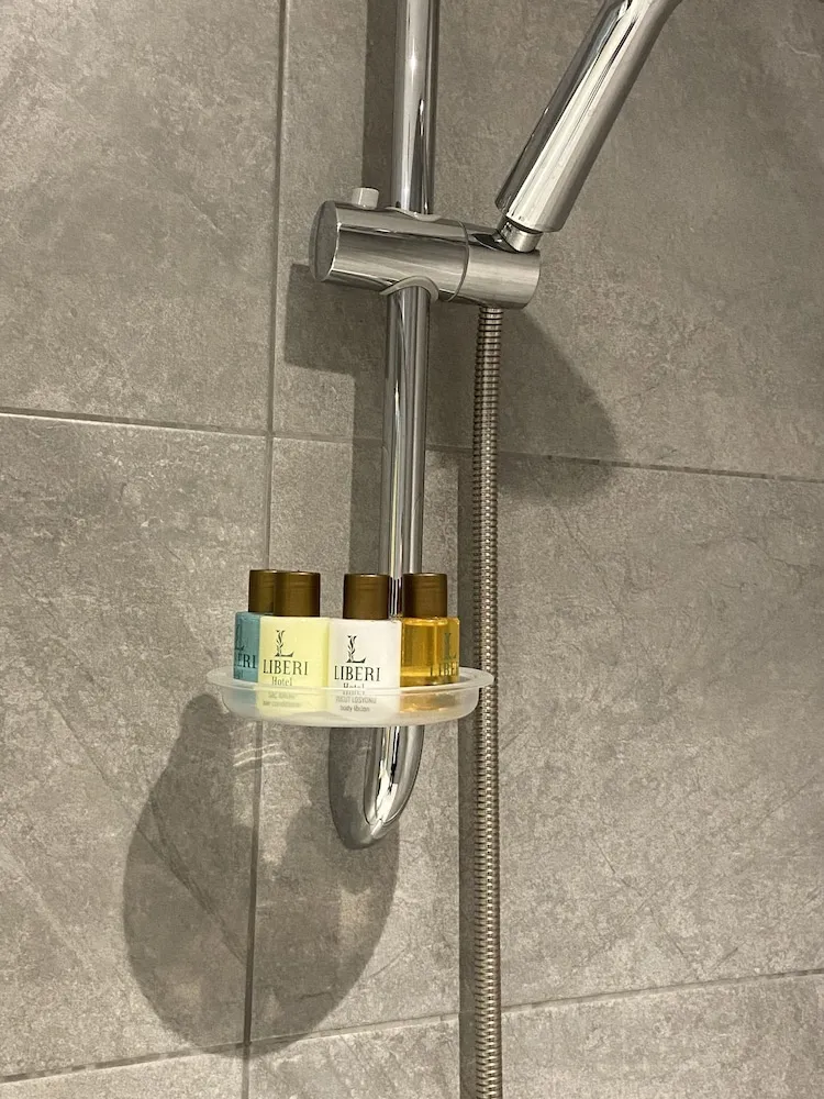 Business Üç Kişilik Oda, 1 Yatak Odası, Balkon/Veranda