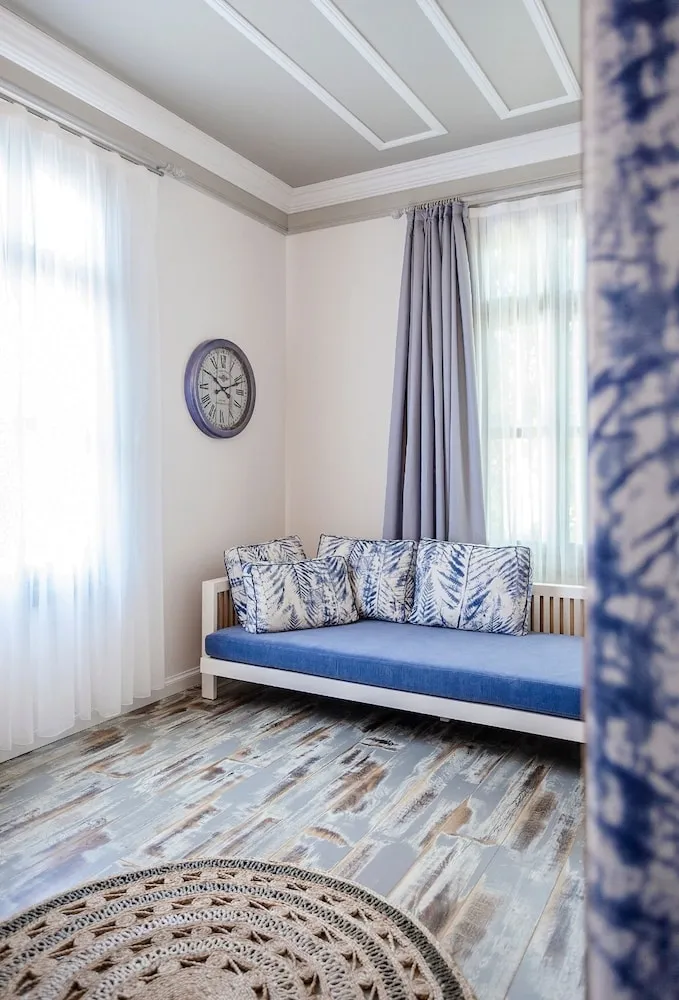 Deluxe Üç Kişilik Oda