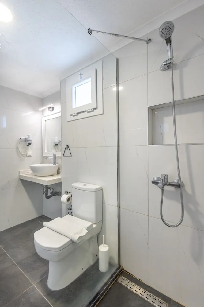 Standard Tek Büyük Yataklı Oda, Deniz Manzaralı