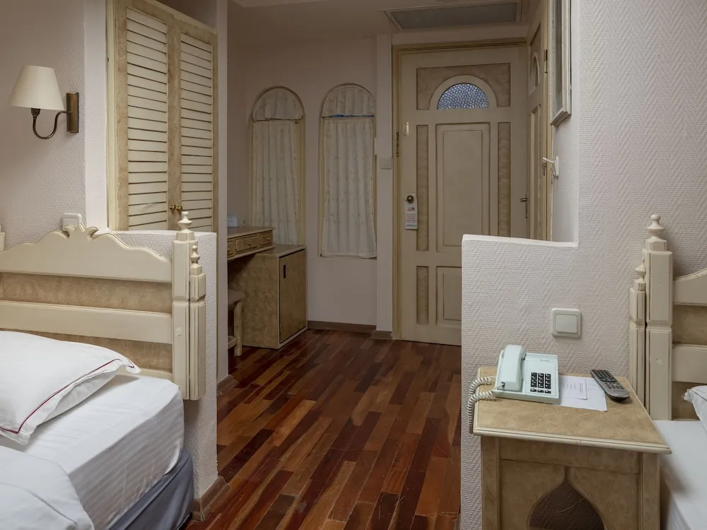Economy Tek Kişilik Oda (Attic)