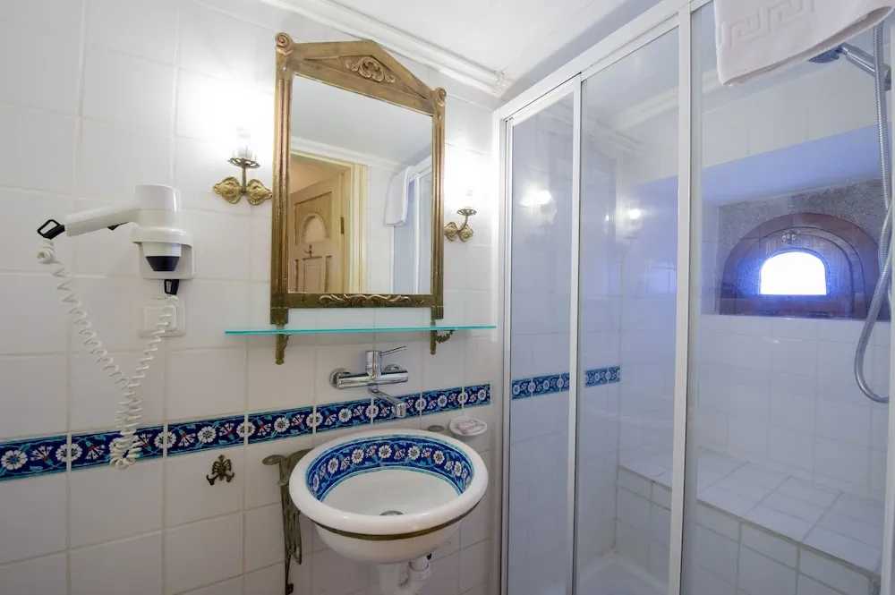 Economy Tek Kişilik Oda (Attic)