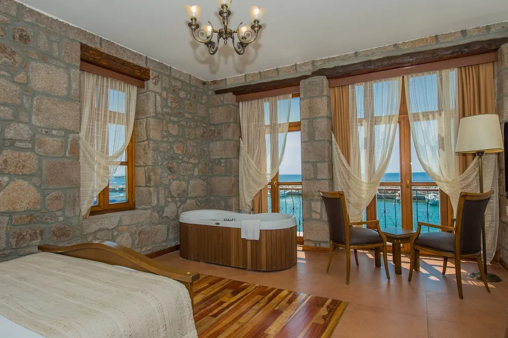 Deluxe Tek Kişilik Oda, Deniz Manzaralı