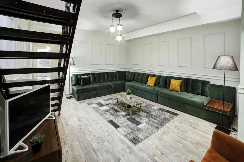 Duplex Apartment with Garden