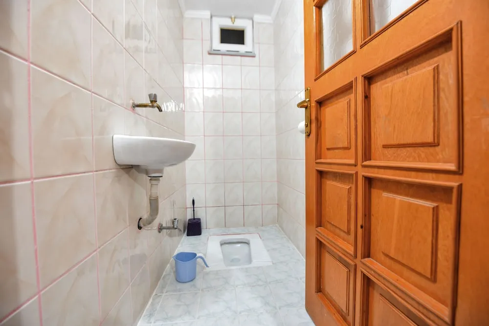 Apart Daire, 3 Yatak Odası, Küçük Mutfak