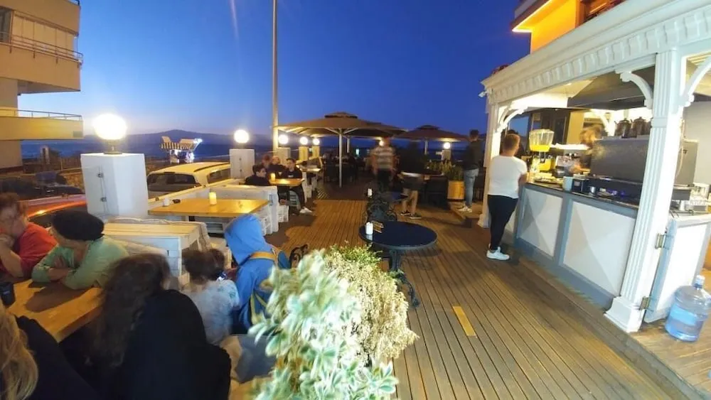 City Tek Büyük Yataklı Oda, Kısmi Deniz Manzaralı