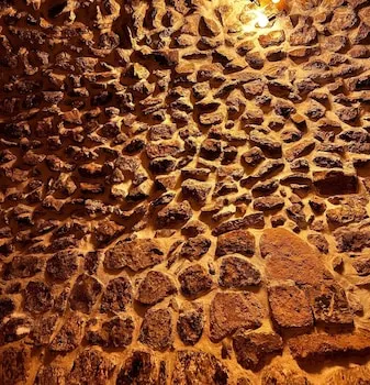 AREV OTEL