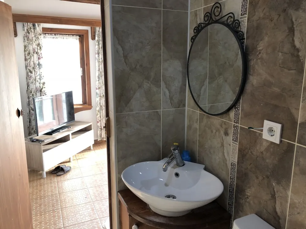 Deluxe Bungalov