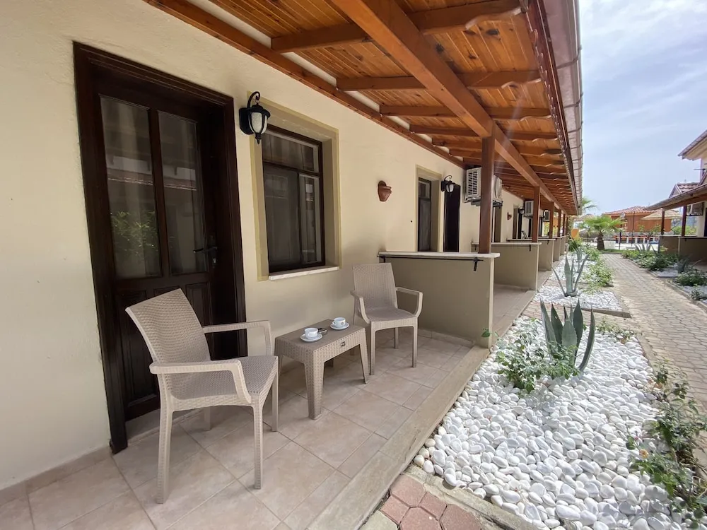 Comfort Tek Büyük veya İki Ayrı Yataklı Oda