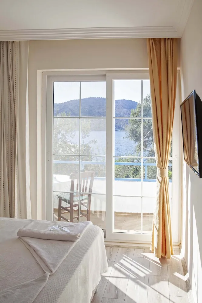 Standard Oda, Balkon, Deniz Manzaralı