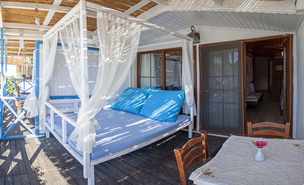 Deluxe Oda, Balkon, Deniz Manzaralı