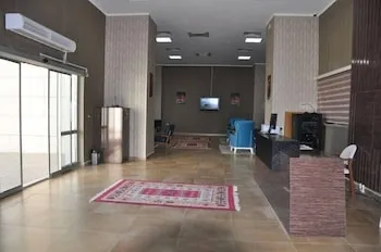 Bahas Hotel